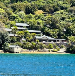 Queen Charlotte Sound Lochmara Lodge 27JAN25