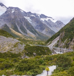 swing bridge hooker valley canterbury