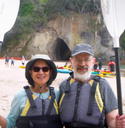 Kayak Cathedral Cove New Zealand