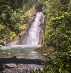 Giant Gate Falls, Milford Track Fiordland New Zealand