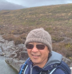 3. Tongariro Solo guest at start