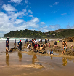 3 Experiencing Hot Water Beach