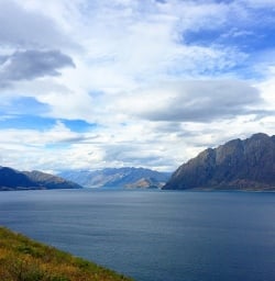 viewpoint lake wanaka new zealand