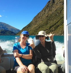 cruise on lake wanaka new zealand