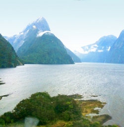 milford sound heli view