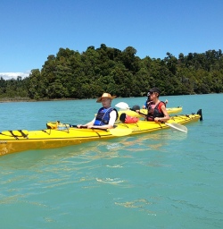 guided kayaking at okarito lagoon