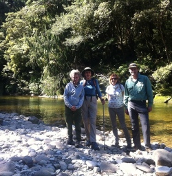 Riverside break hiking near Punakaiki