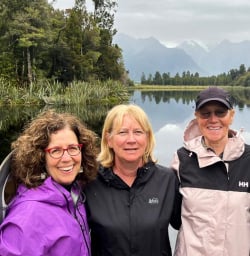 Hike Lake Matheson 02 December 2024 1