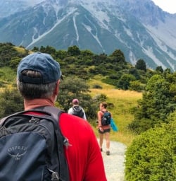 Hiking in Mount Cook National Park