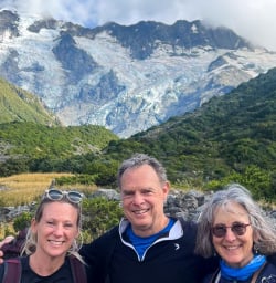 AorakiMount Cook guided hiking tour M10MAR25