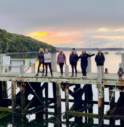 4 Guide Shona and Guests at Stewart Island March2025