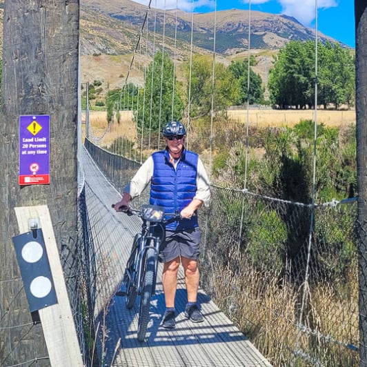 Arrowtown cycling tours 