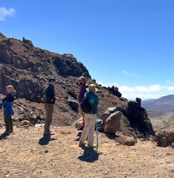 day hike in tongariro national park SN03MAR26