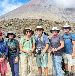 group hike Tongariro GN17NOV25