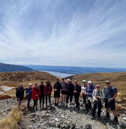 group hike kepler track GW18NOV25