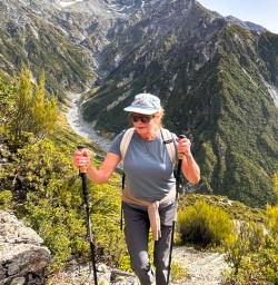 guest day hike in mt cook national park PS06APR26