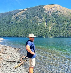 guest in Nelson Lakes National Park KC16FEB26