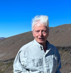 guest in Tongariro National Park SN03FEb26