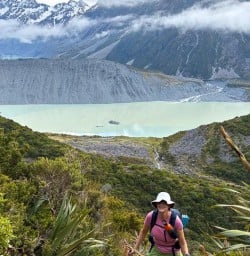 guest in mt cook Aoraki national park KC24NOV25