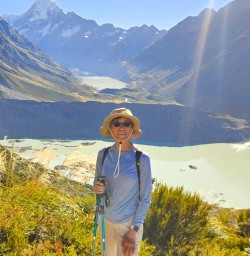 guest in mt cook national park RM09MAR26