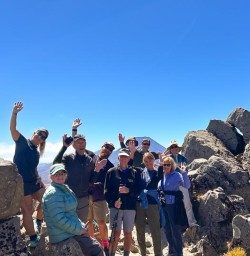 guests and guide Connor Tongariro National Park SN03MAr26