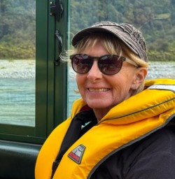 guests and guide Lisa on Haast River Jet boat RM17NOV25