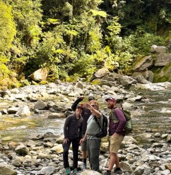 guests and guides on the milford track GW10FEB26
