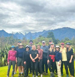 guests at Lake Matheson MP22DEC25