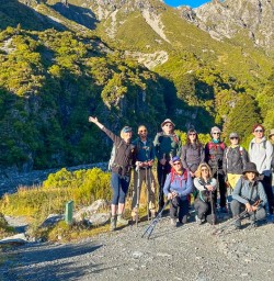 guests explore Mt Cook National Park PS09MAR26