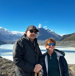guests explore Mt Cook National Park PS30MAr27