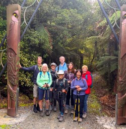 guests explore Paparoa national park KC16MAR27