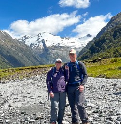 guests explore Siberia Valley Mt Aspiring GE24NOV25