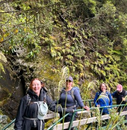 guests explore South Island KC22DEC25