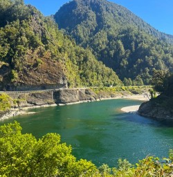 guests explore South Island MP16MAR26