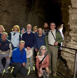 guests explore Waitomo Caves SN18NOV25
