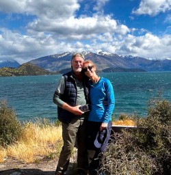 guests explore Wanaka GE24NOV25