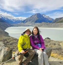 guests explore aoraki mt cook national park MP16AMR26