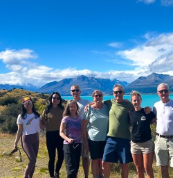 guests explore mackenzie country PS09FEB26