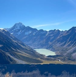 guests explore mt cook national park MP23MAR26