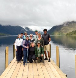 guests explore nelson lakes national park MP23MAR26