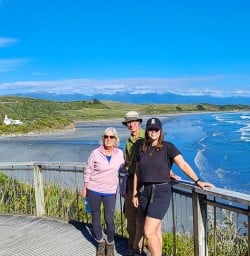 guests explore west coast KC16MAR27