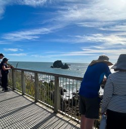 guests explore west coast look out MP22DEC25