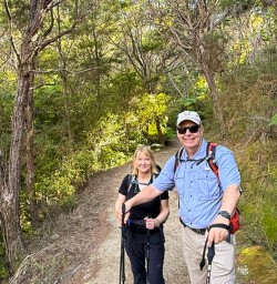 guests exploring Abel Tasman National Park GE09MAR26