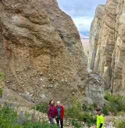 guests exploring Clay Cliffs in Omarama PS29DEC25