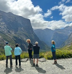 guests exploring Fiordland on their way to Milford Sound MP19JAN26