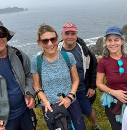 guests exploring North Island SN18NVO25
