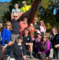 guests exploring west coast KC22DEC25