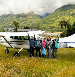 guests fly into Sibera Valley PS19JAN26