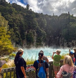 guests guided tour of Waimangu Volcanic Valley SN27JAN26