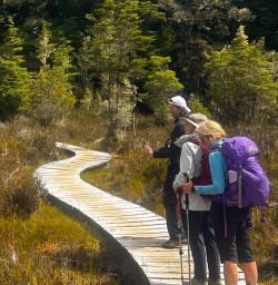 guests hike Kepler track MP09FEb26